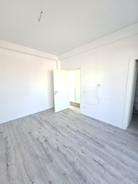 Berceni, casa noua 2025, cu 4 locuri de parcare si curte proprie
